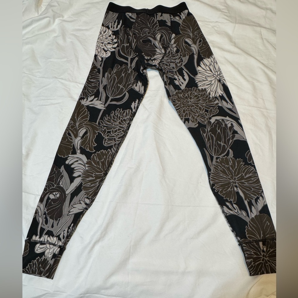 Tom Ford Black and Gray Floral men’s loungewear